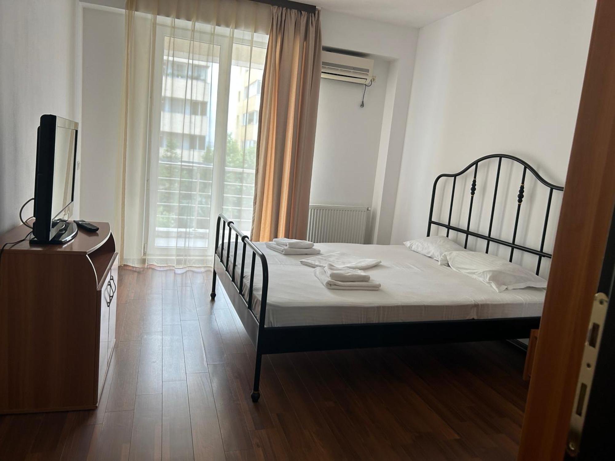 Apartamento Summerland Apartmants Mamaia Nord Exterior foto